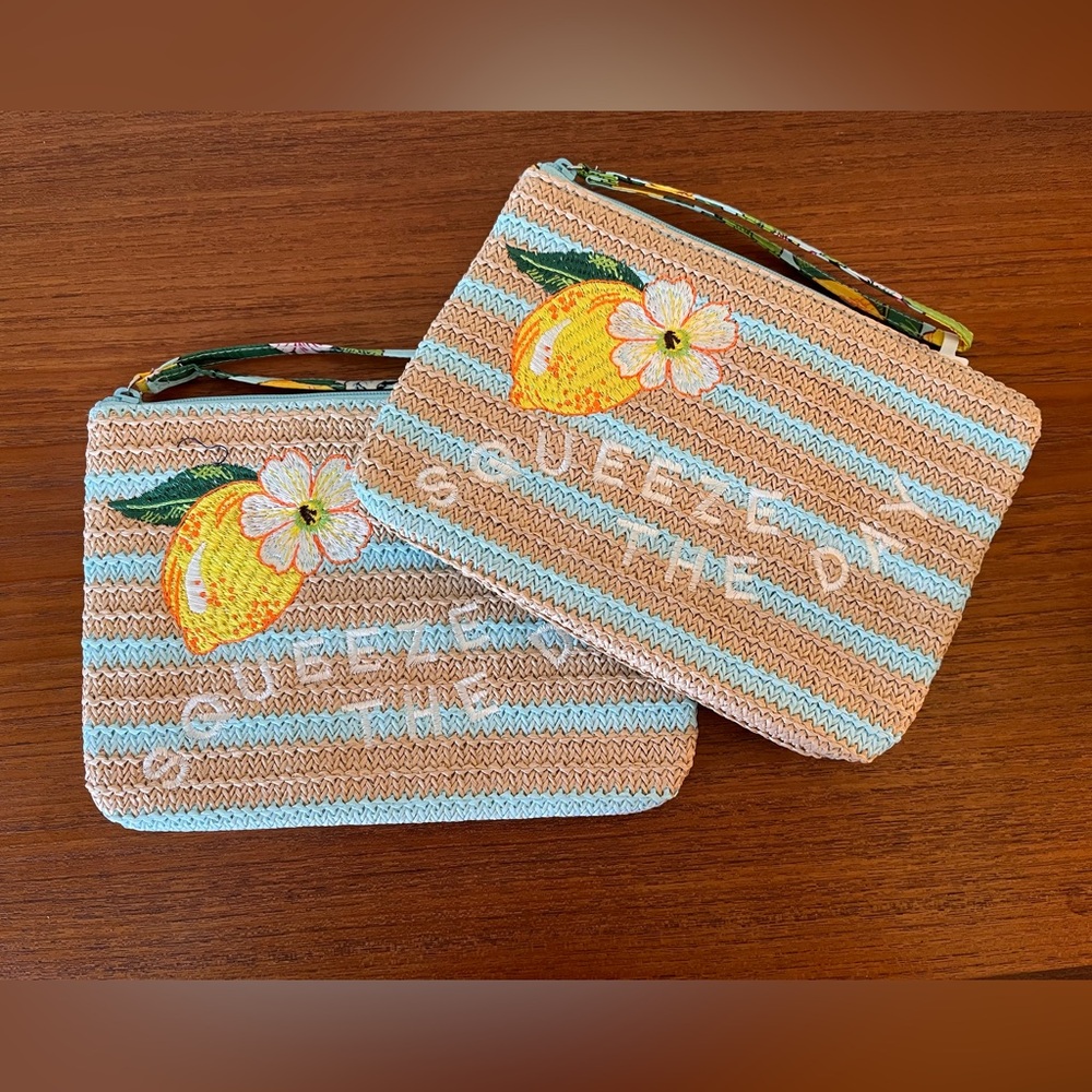 ONE Vera Bradley Squeeze the Day Wristlet Pouch